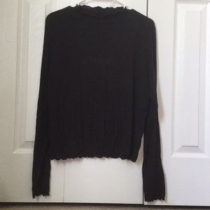 Women’s black long sleeve shirt